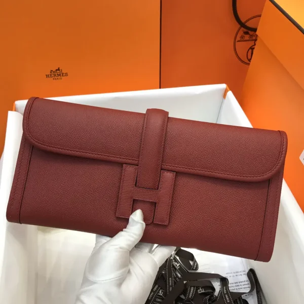 Hermès Gige Clutch Bag image 1