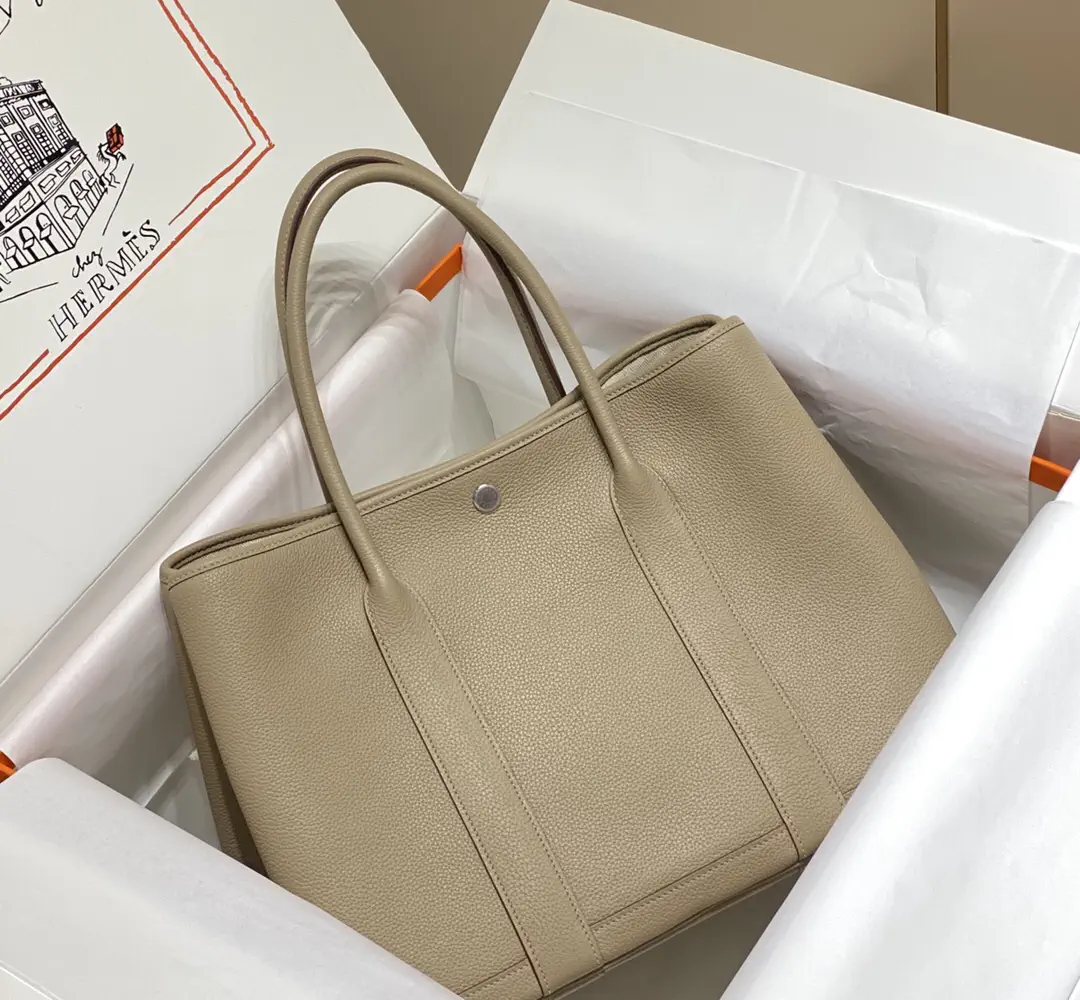 Hermès Beige Togo Leather Tote Bag image 1