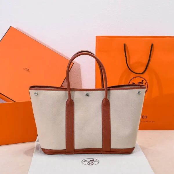 Hermès Canvas Tote Bag image 1