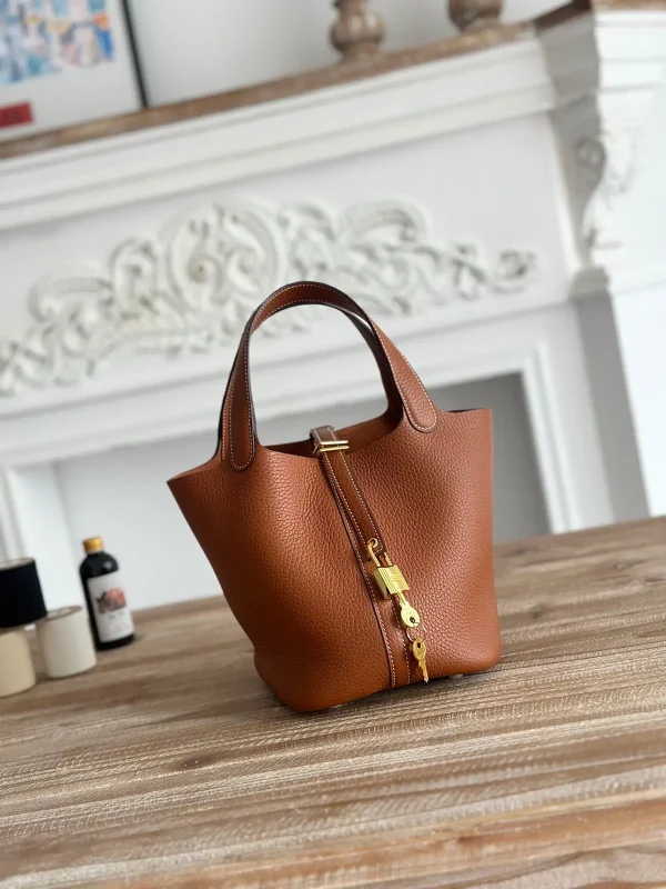 Hermès Brown Picotin Bucket Bag image 1