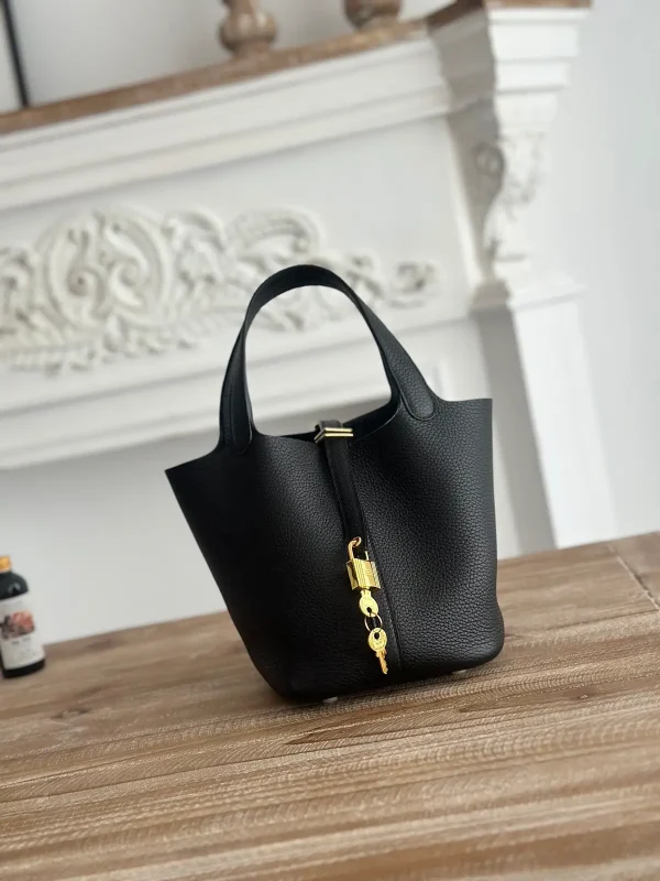 Hermès Black Leather Picotin Bucket Bag image 1