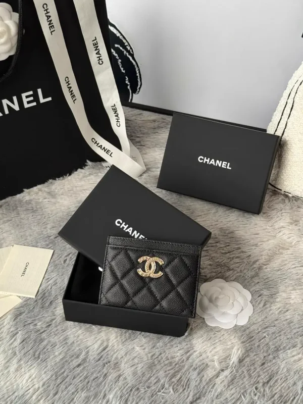 Chanel Quilted Card Holder image 1