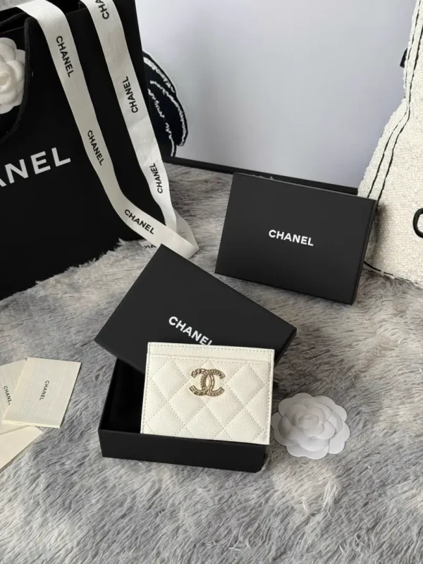 Chanel Quilted Card Holder image 1
