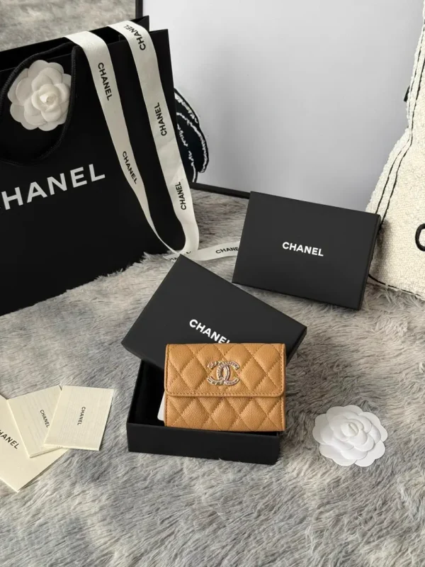 Chanel Quilted Flap Card Holder image 1