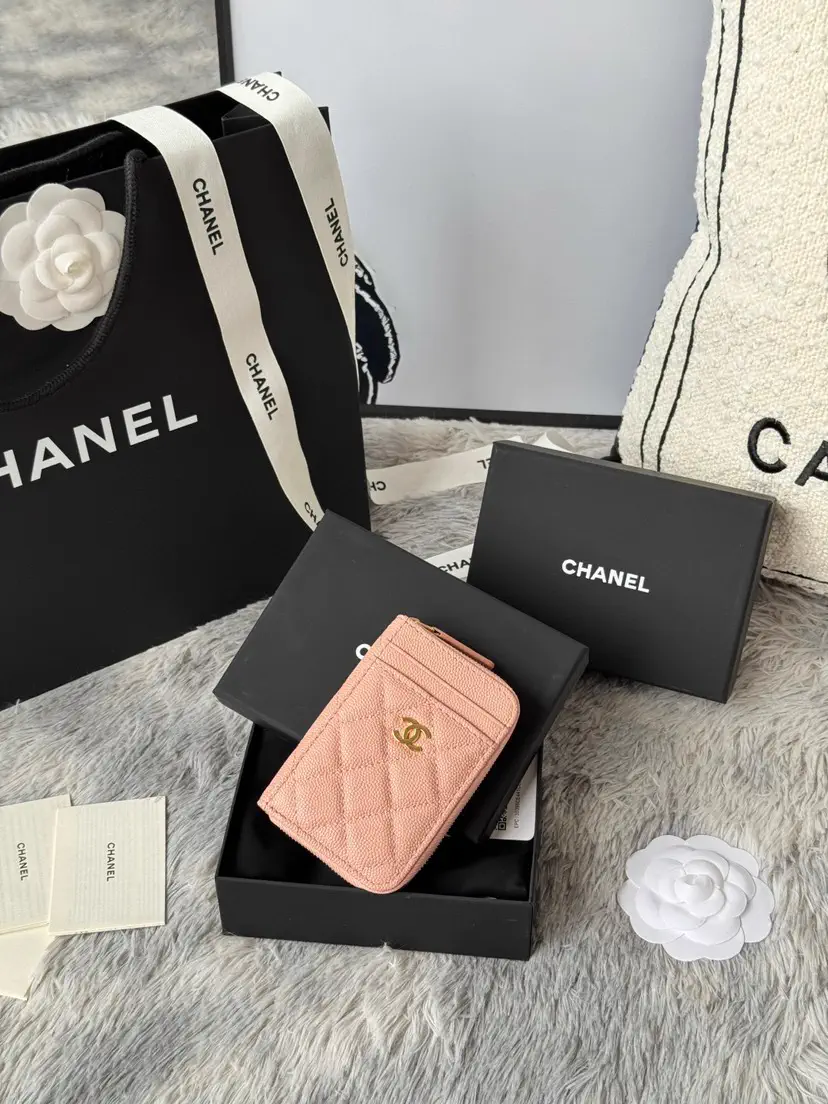 Chanel Quilted Zip Card Holder image 1