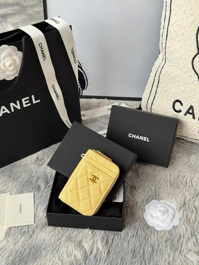 Chanel Quilted Zip Card Holder image 1