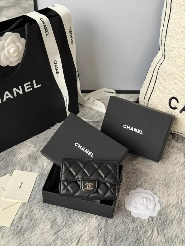 Chanel Quilted Card Holder image 1
