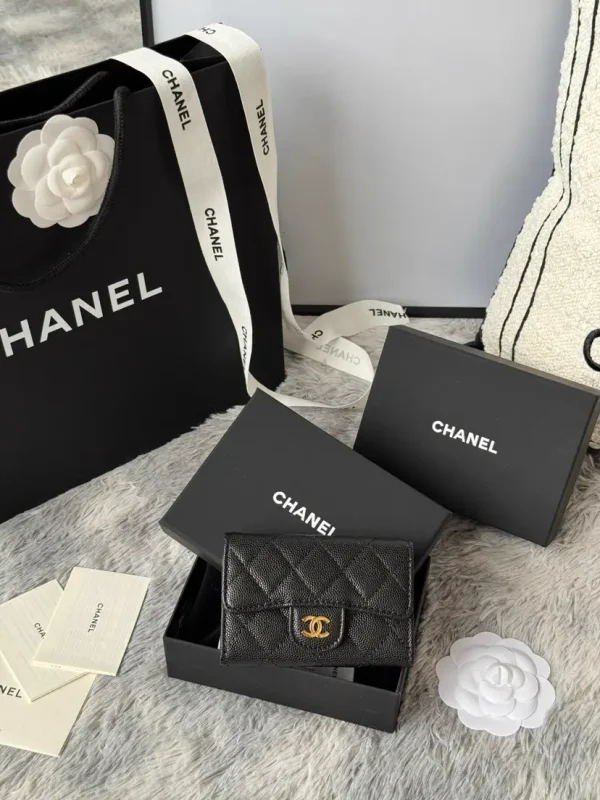 Chanel Quilted Card Holder image 1