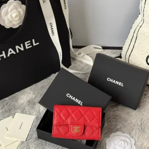 Chanel Quilted Card Holder image 1
