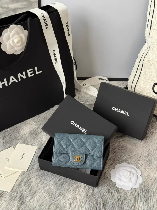 Chanel Quilted Card Holder image 1