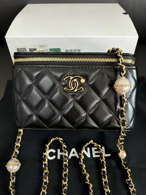 Chanel Quilted Pearl Chain Crossbody Bag image 1