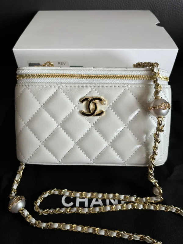 Chanel Quilted Pearl Chain Vanity Bag image 1