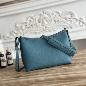 Hermès Berlingot Crossbody Bag image 1