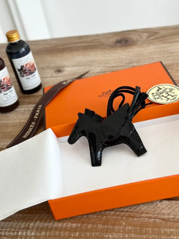 Hermès Mini Pegasus Bag Charm image 1