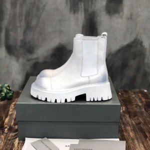 Women's Platform Chelsea Ankle Boots image 1