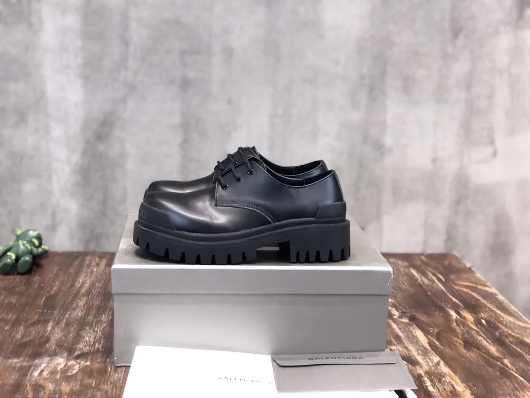 Balenciaga Black Lace-up Platform Shoes image 1
