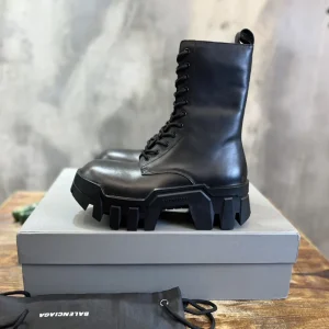 Balenciaga Bulldozer Low-Top Derby Shoes image 1