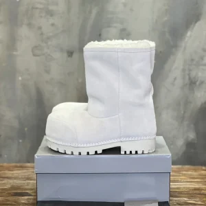 Balenciaga Skiwear Alaska Snow Boots image 1