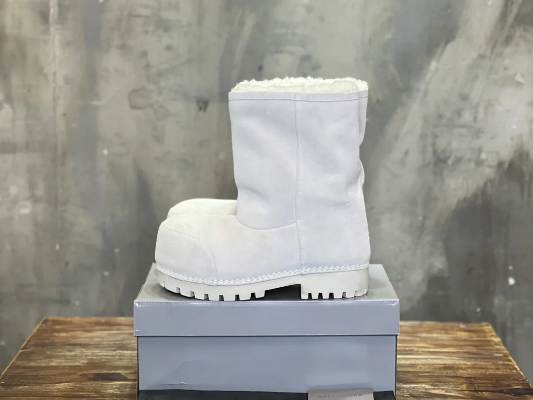 Balenciaga Skiwear Alaska Snow Boots image 1