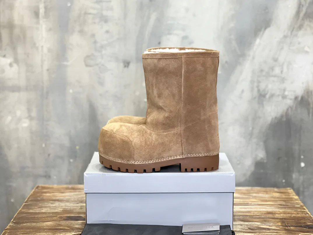 Balenciaga Skiwear Alaska Snow Boots image 1