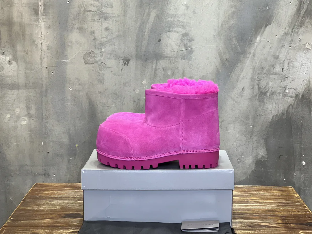 Balenciaga Skiwear Alaska Snow Boots image 1