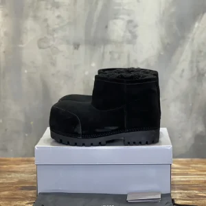 Balenciaga Skiwear Alaska Snow Boots image 1