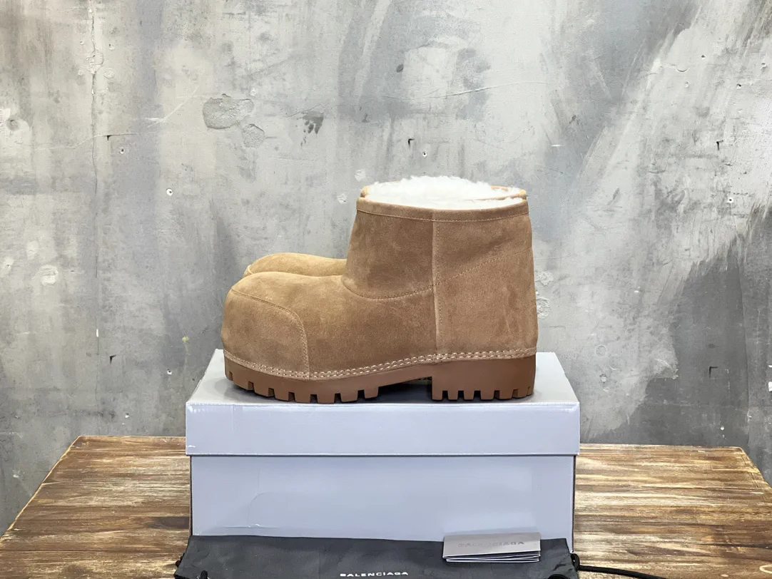Balenciaga Skiwear Alaska Snow Boots image 1