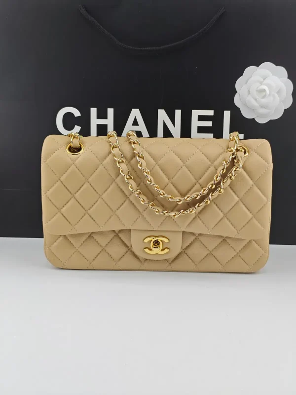 Chanel Quilted Shoulder Bag image 1