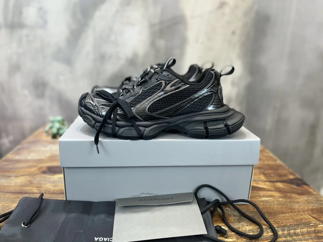 Balenciaga 3XL Sneaker image 1