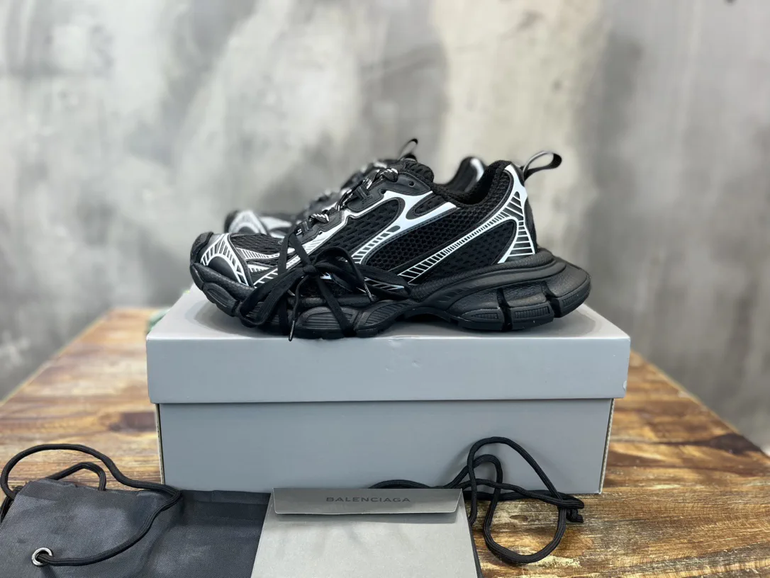 Balenciaga 3XL Sneaker image 1