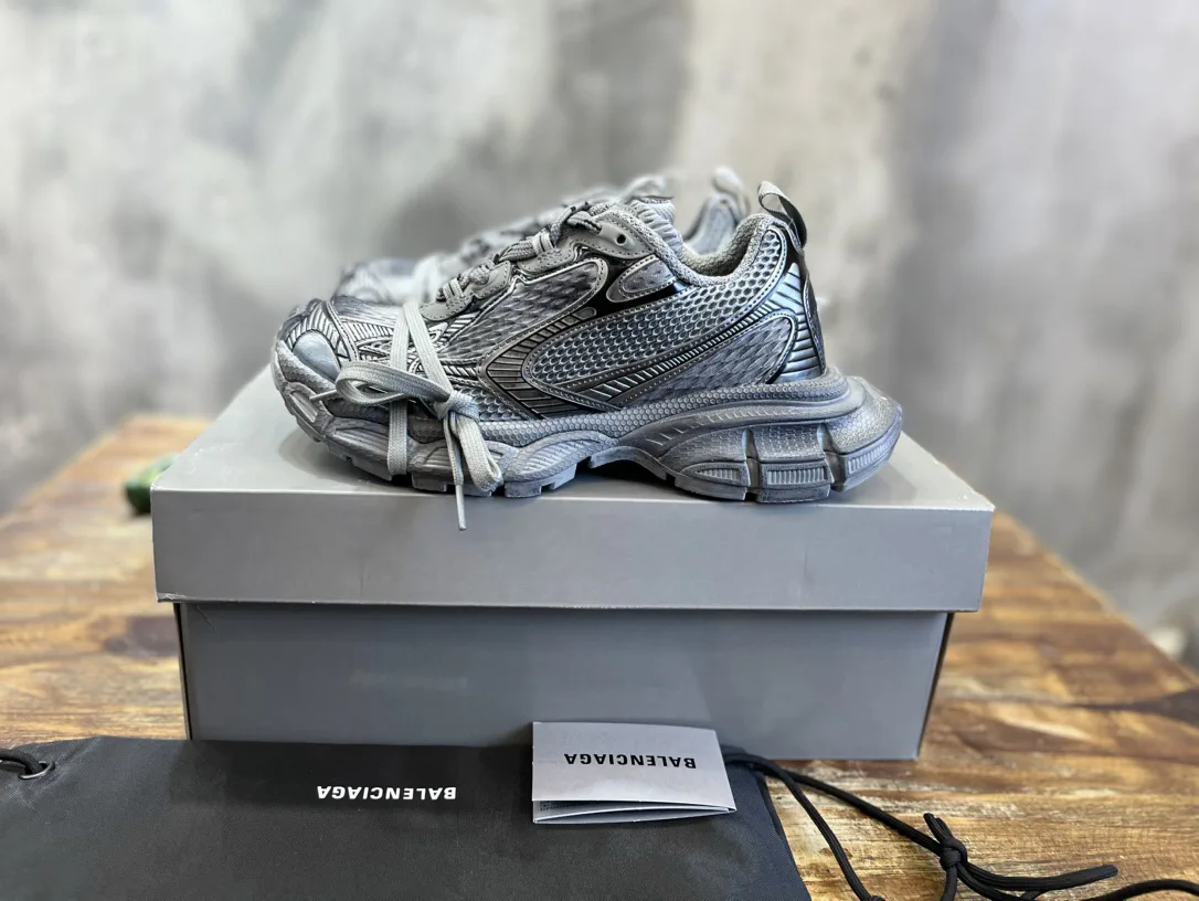 Balenciaga 3XL Sneaker image 1