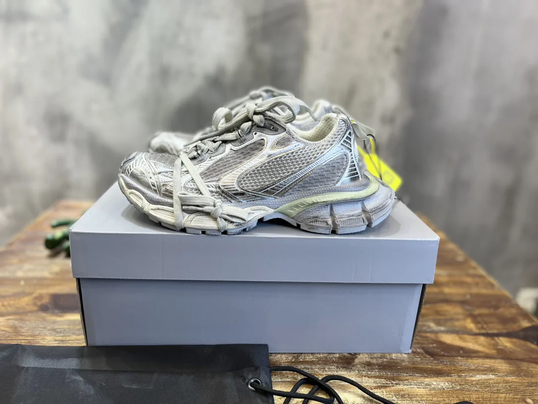 Balenciaga 3XL Sneaker image 1