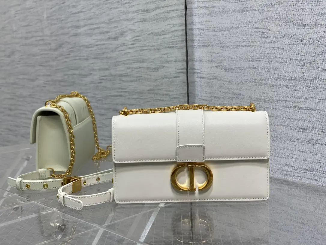 Dior White 30 Montaigne Chain Shoulder Bag image 1