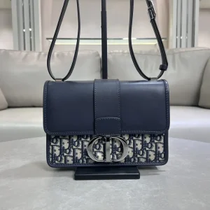 Dior Montaigne 30 Monogram Shoulder Bag image 1