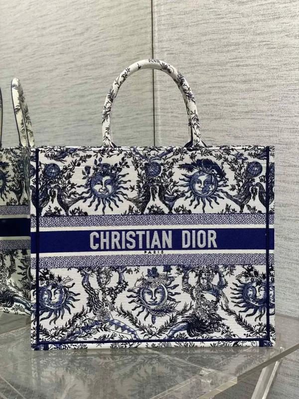 Dior Sun Embroidered Tote Bag image 1