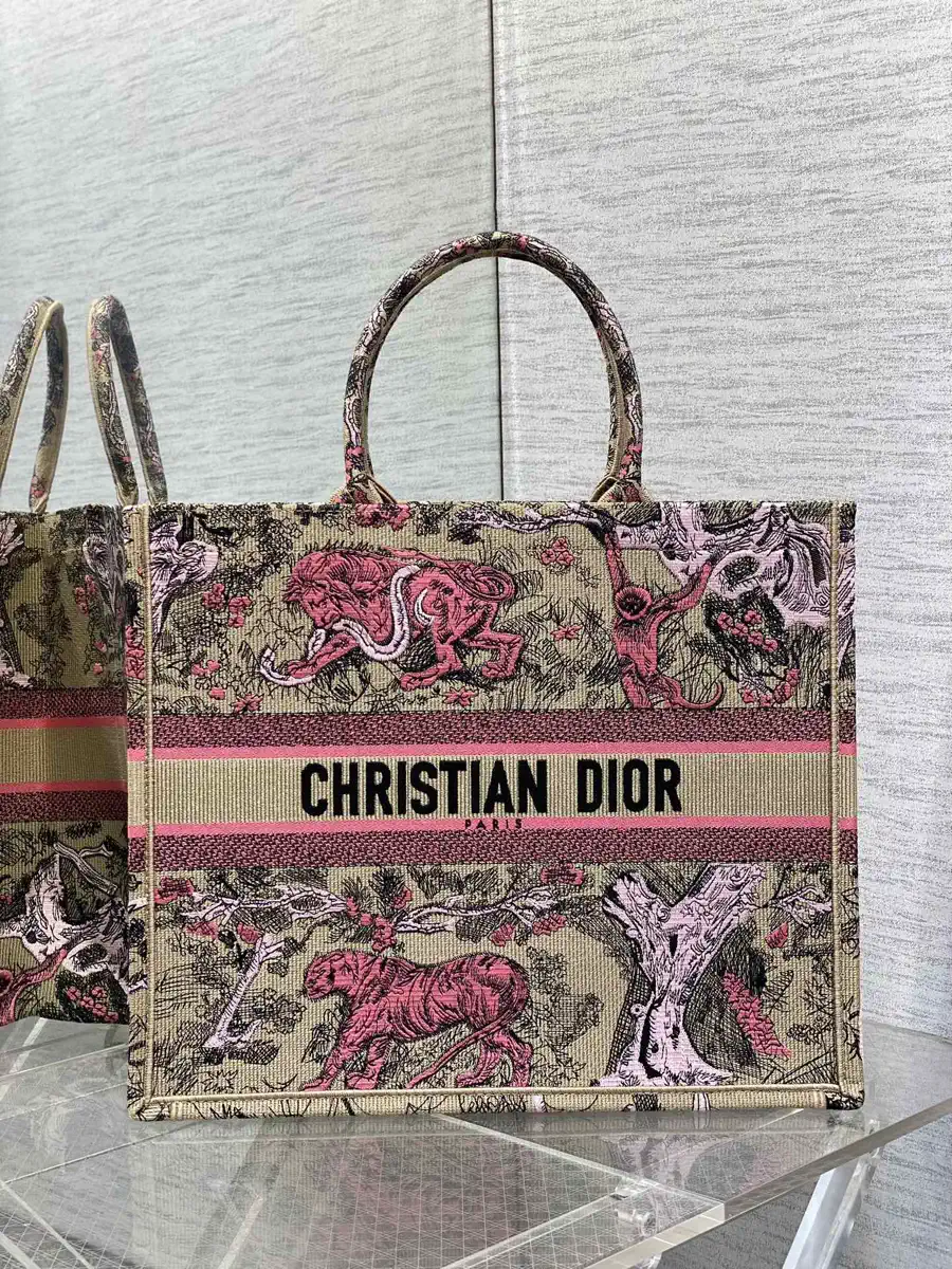 Dior Tiger Embroidered Tote Bag image 1