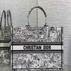 Dior Paris Street Scene Print Tote Bag image 1