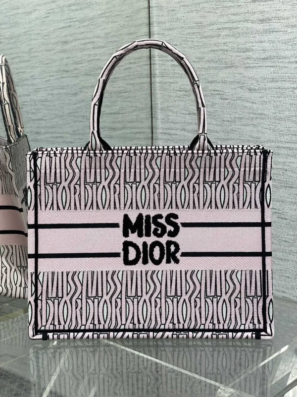 Dior Miss Dior Embroidered Tote Bag image 1