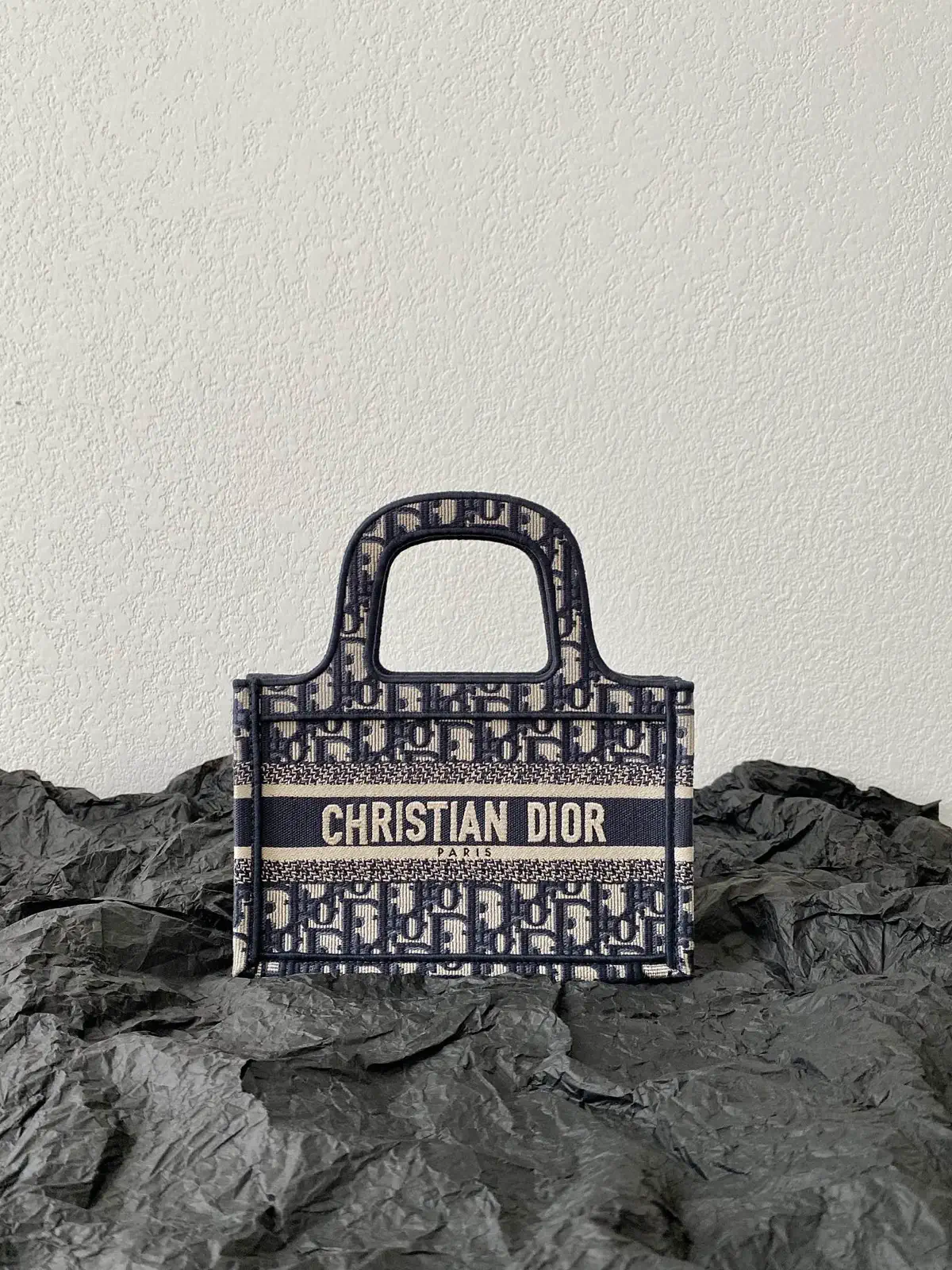 Dior Mini Monogram Tote Bag image 1