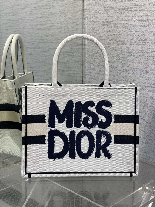 Dior Miss Dior Embroidered Tote Bag image 1