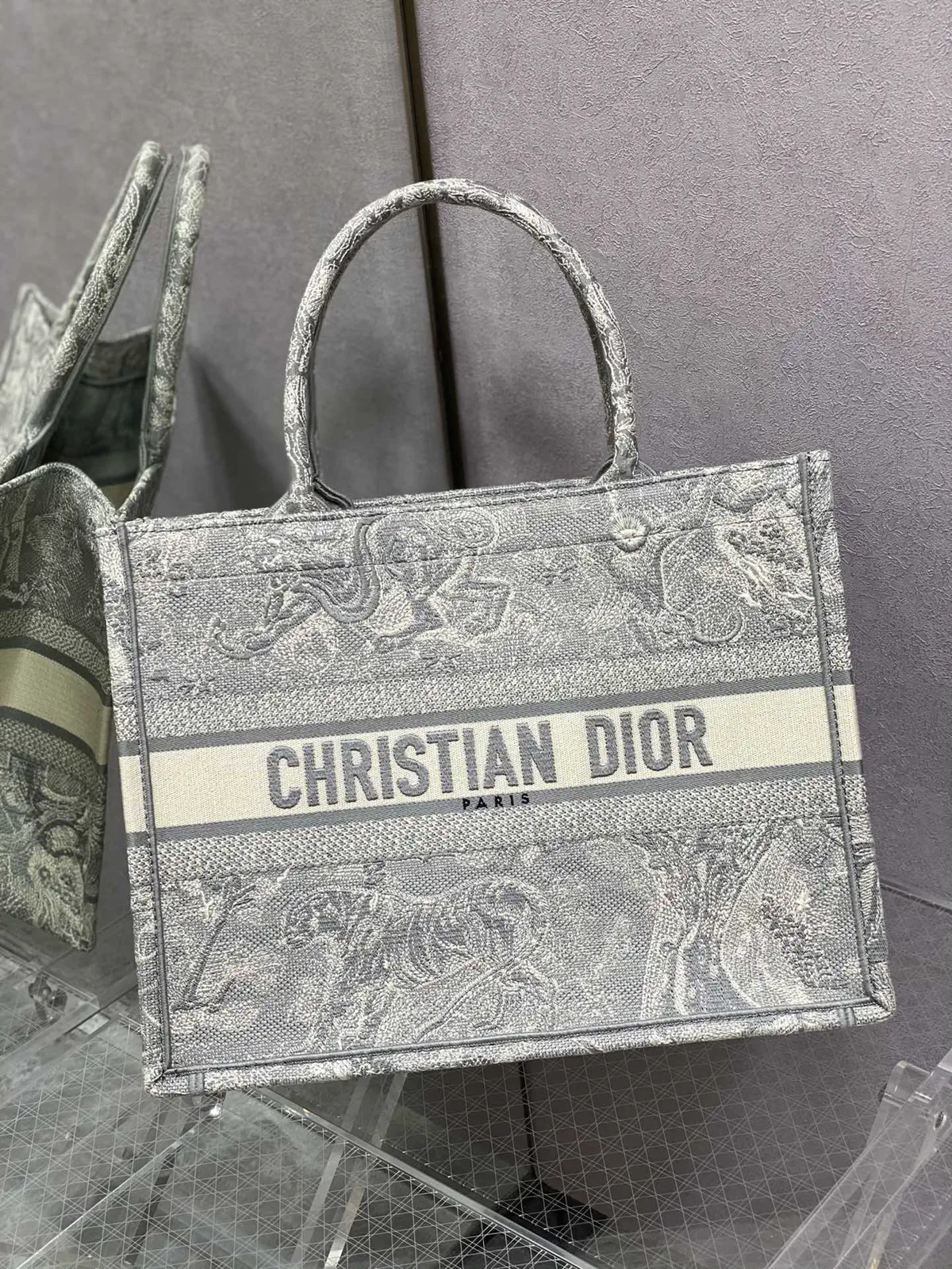Dior Tiger Embroidered Tote Bag image 1