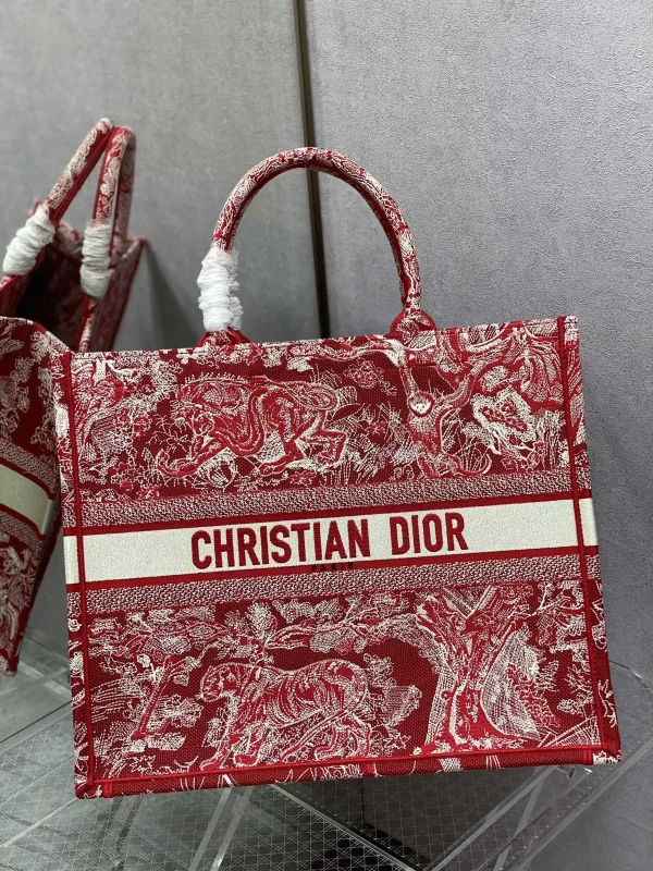 Dior Tiger Embroidered Tote Bag image 1