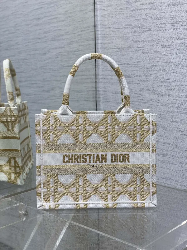 Dior Geometric Pattern Tote Bag image 1