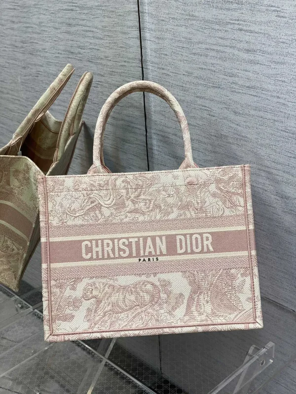 Dior Tiger Embroidered Tote Bag image 1