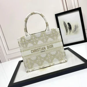 Dior Geometric Pattern Book Tote Bag image 1