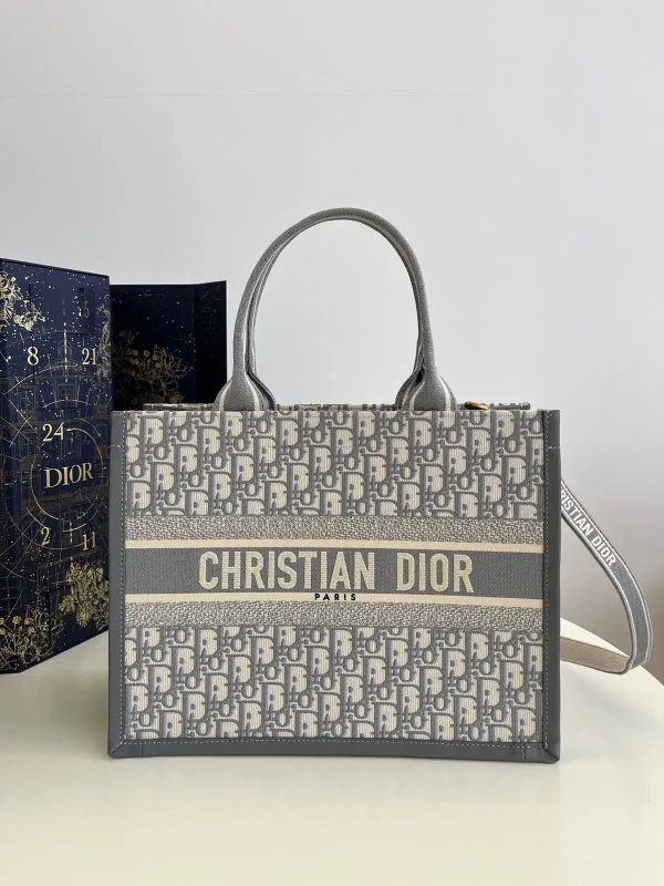 Dior Monogram Tote Bag image 1