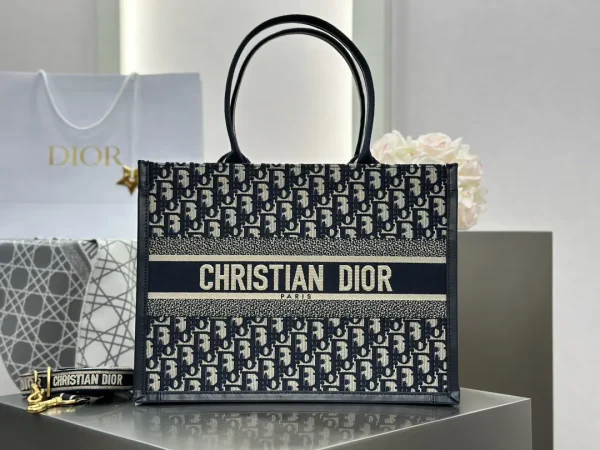 Dior Oblique Print Book Tote Bag with Shoulder Strap image 1