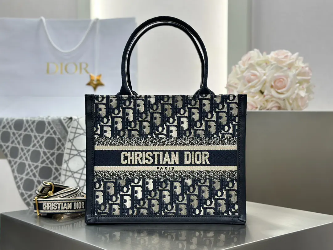 Dior Oblique Print Book Tote Bag with Shoulder Strap image 1