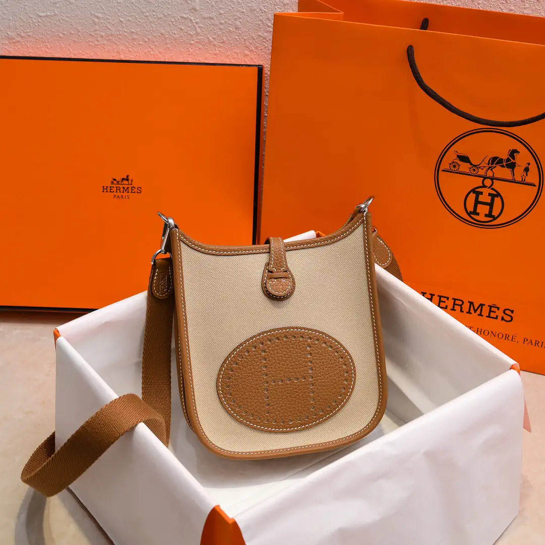 Hermès Canvas and Leather Trim Evelyn Crossbody Bag image 1