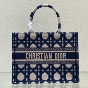 Dior Geometric Pattern Medium Tote Bag image 1
